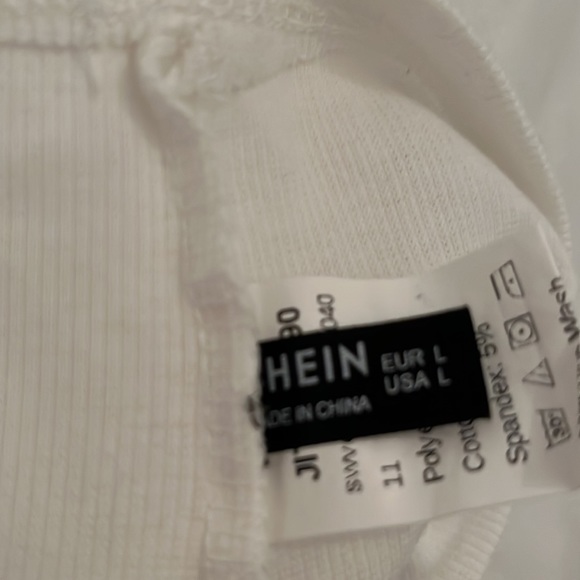 SHEIN White Criss Cross Top - Picture 3 of 5